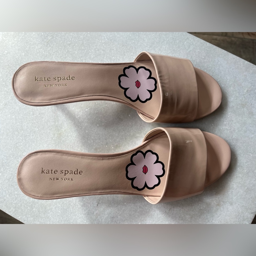 Kate Spade kitten heels sandals / slides.